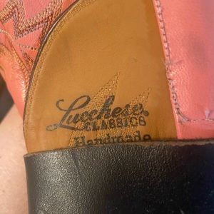 LUCCHESE short pink, tan hand tooled flower